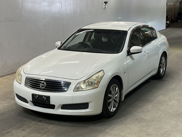 NISSAN SKYLINE 2009