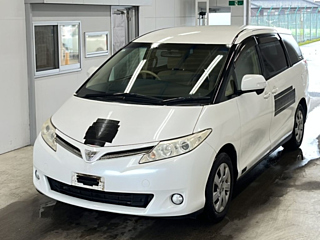 TOYOTA ESTIMA 2013