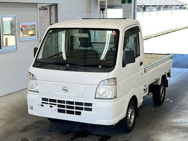 NISSAN CLIPPER TRUCK 2016