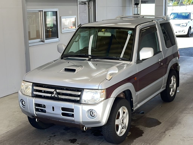 MITSUBISHI PAJERO MINI 2009