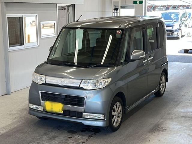 DAIHATSU TANTO 2008