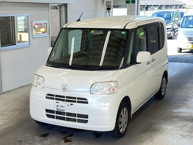 DAIHATSU TANTO 2012