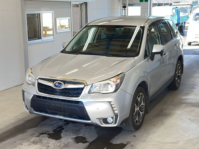 SUBARU FORESTER 2015