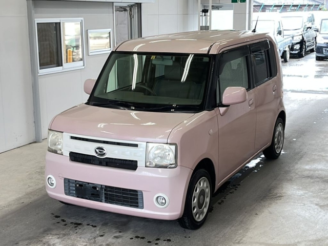 DAIHATSU MOVE CONTE 2014