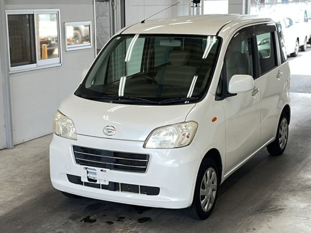 DAIHATSU TANTO EXE 2011
