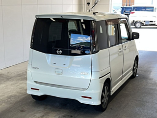 NISSAN ROOX 2010