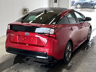 TOYOTA PRIUS 2019