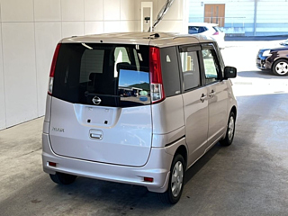 NISSAN ROOX 2012