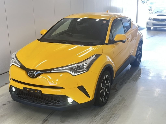 TOYOTA C-HR 2017