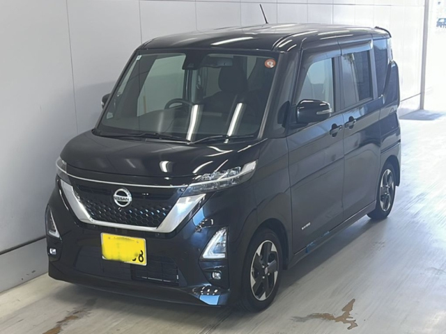 NISSAN ROOX 2022