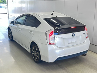 TOYOTA PRIUS 2012