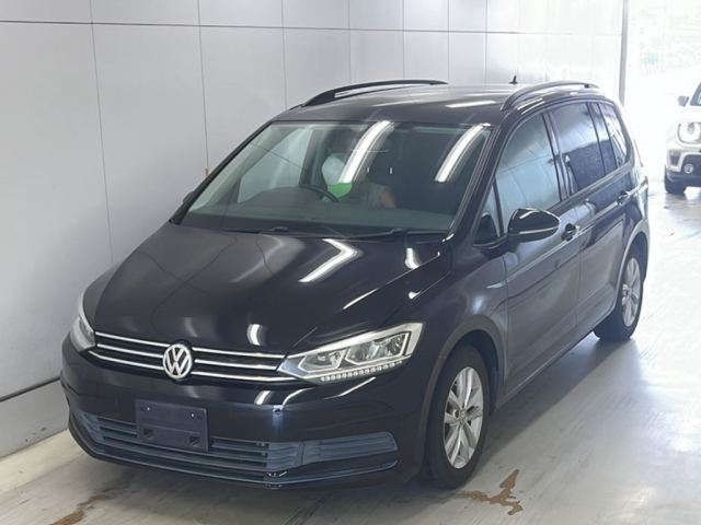 VOLKSWAGEN GOLF TOURAN 2017