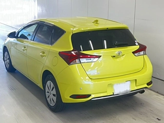 TOYOTA AURIS 2015