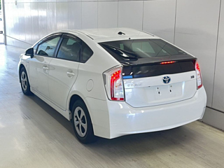 TOYOTA PRIUS 2014