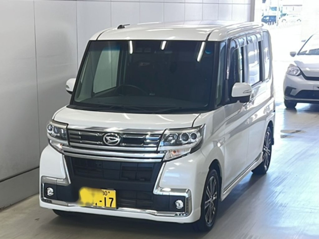 DAIHATSU TANTO 2017
