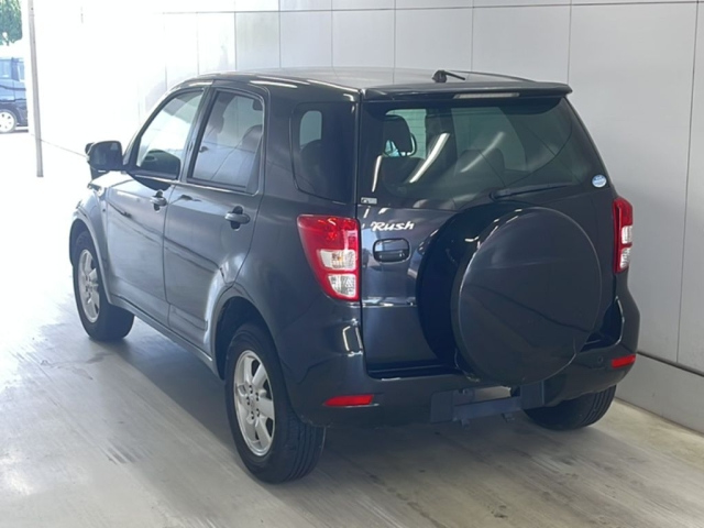 TOYOTA RUSH 2008