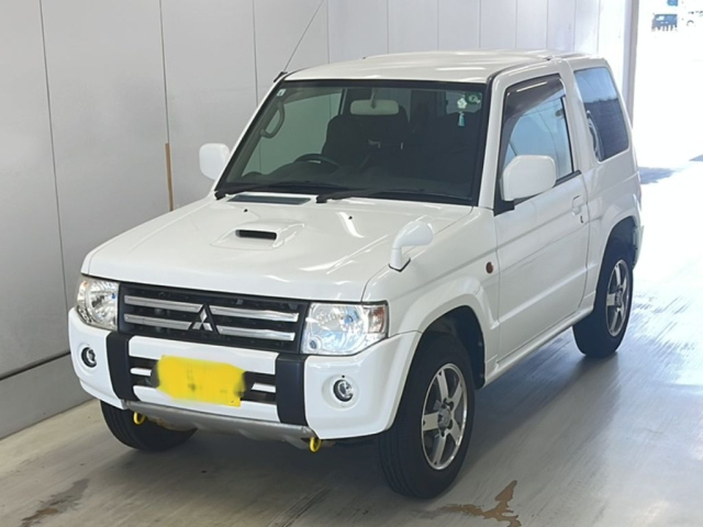 MITSUBISHI PAJERO MINI 2009