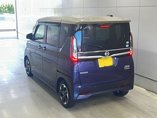 NISSAN ROOX 2021