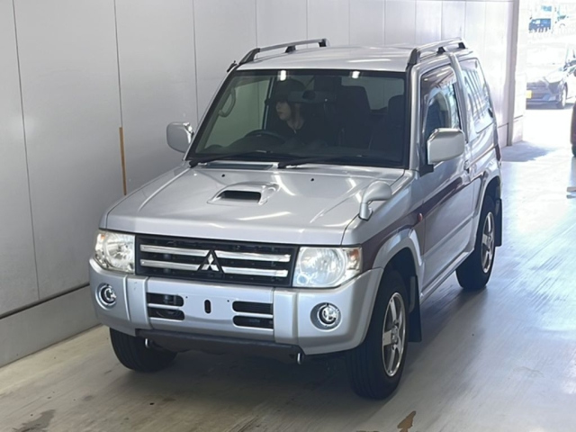 MITSUBISHI PAJERO MINI 2012