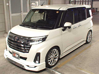 TOYOTA ROOMY 2022