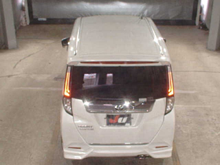 TOYOTA ROOMY 2022