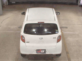 DAIHATSU MIRA E S 2013