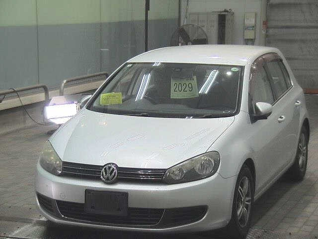 VOLKSWAGEN GOLF 2012