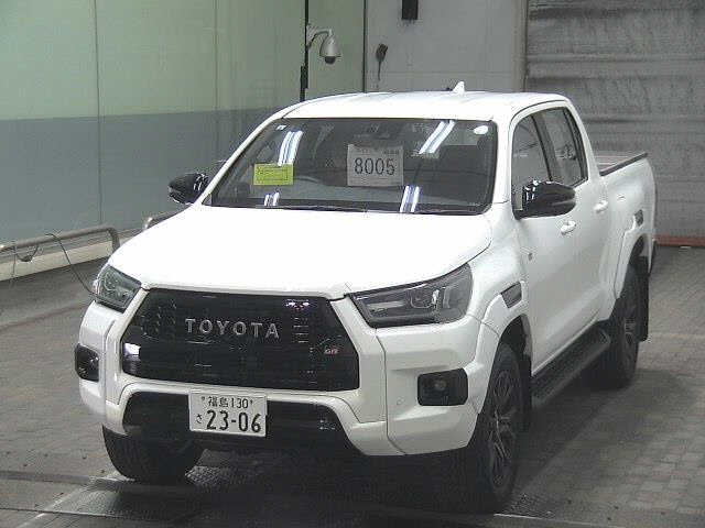 TOYOTA HILUX 2023