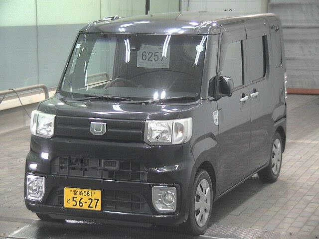 DAIHATSU WAKE 2017
