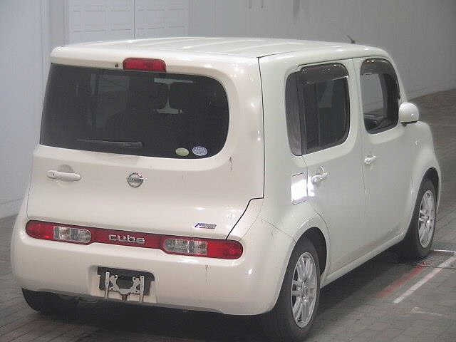 NISSAN CUBE 2011