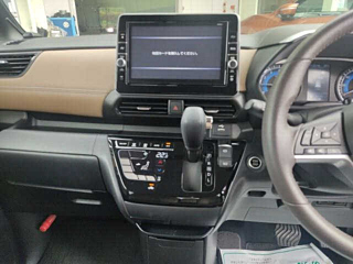NISSAN ROOX 2021