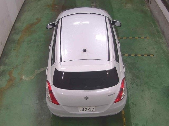SUZUKI SWIFT 2011