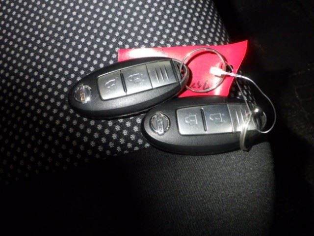 NISSAN WINGROAD 2012