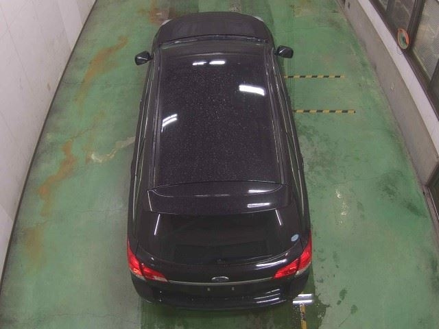 SUBARU LEGACY 2011
