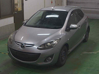 MAZDA DEMIO 2013