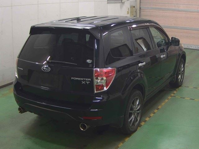 SUBARU FORESTER 2012