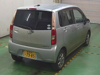 DAIHATSU MOVE 2011