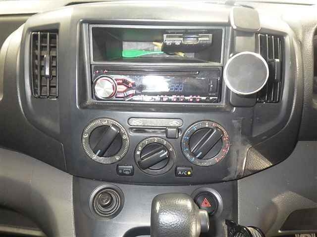 NISSAN NV200 2009