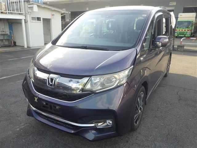 HONDA STEP WAGON 2016