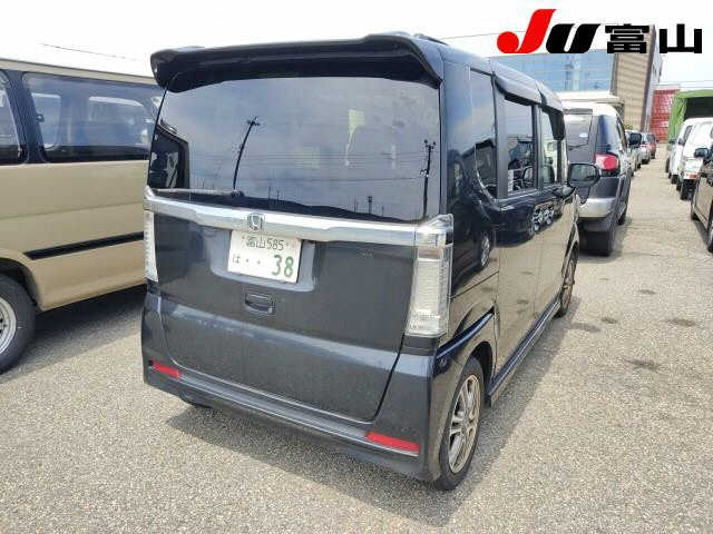 HONDA N BOX 2016