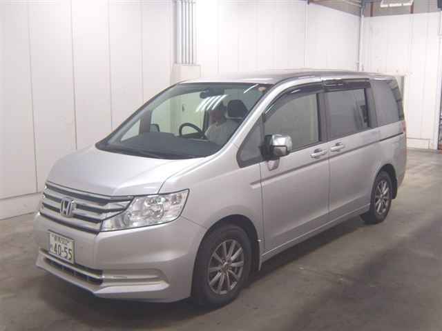 HONDA STEP WAGON 2014