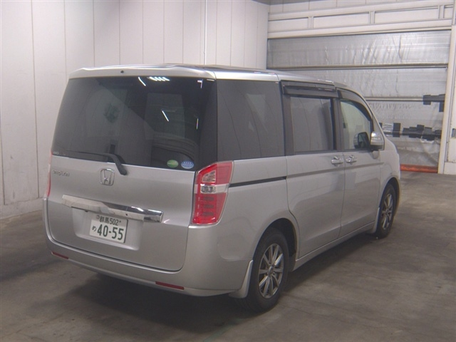 HONDA STEP WAGON 2014