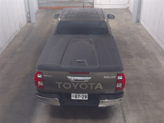 TOYOTA HILUX 2022