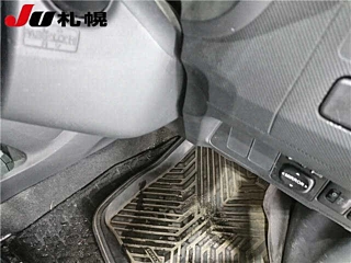 TOYOTA AURIS 2008