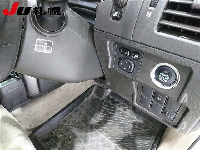 TOYOTA LAND CRUISER PRADO 2012