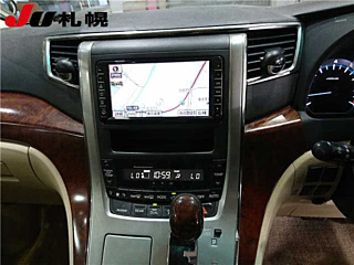 TOYOTA VELLFIRE 2010