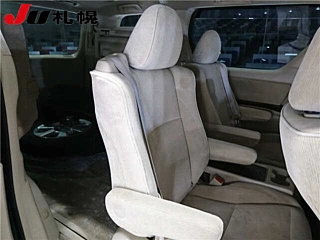 TOYOTA VELLFIRE 2010