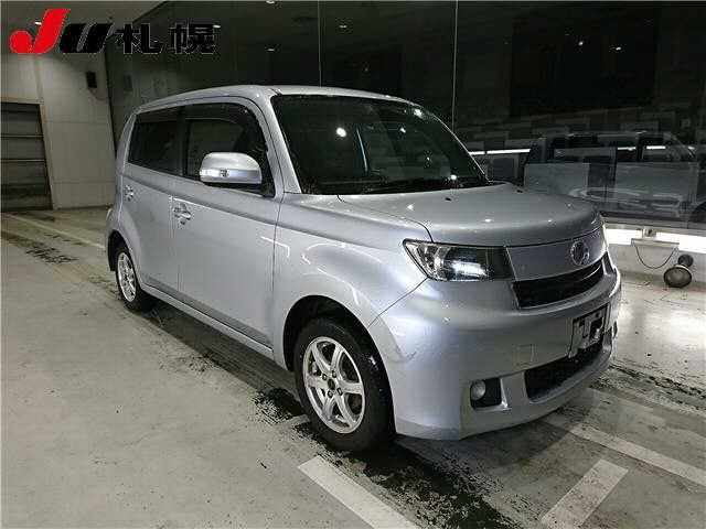 TOYOTA BB 2014