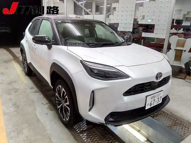 TOYOTA YARIS CROSS 2024