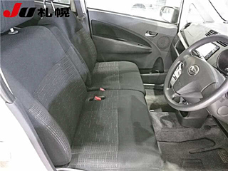 DAIHATSU MOVE 2014